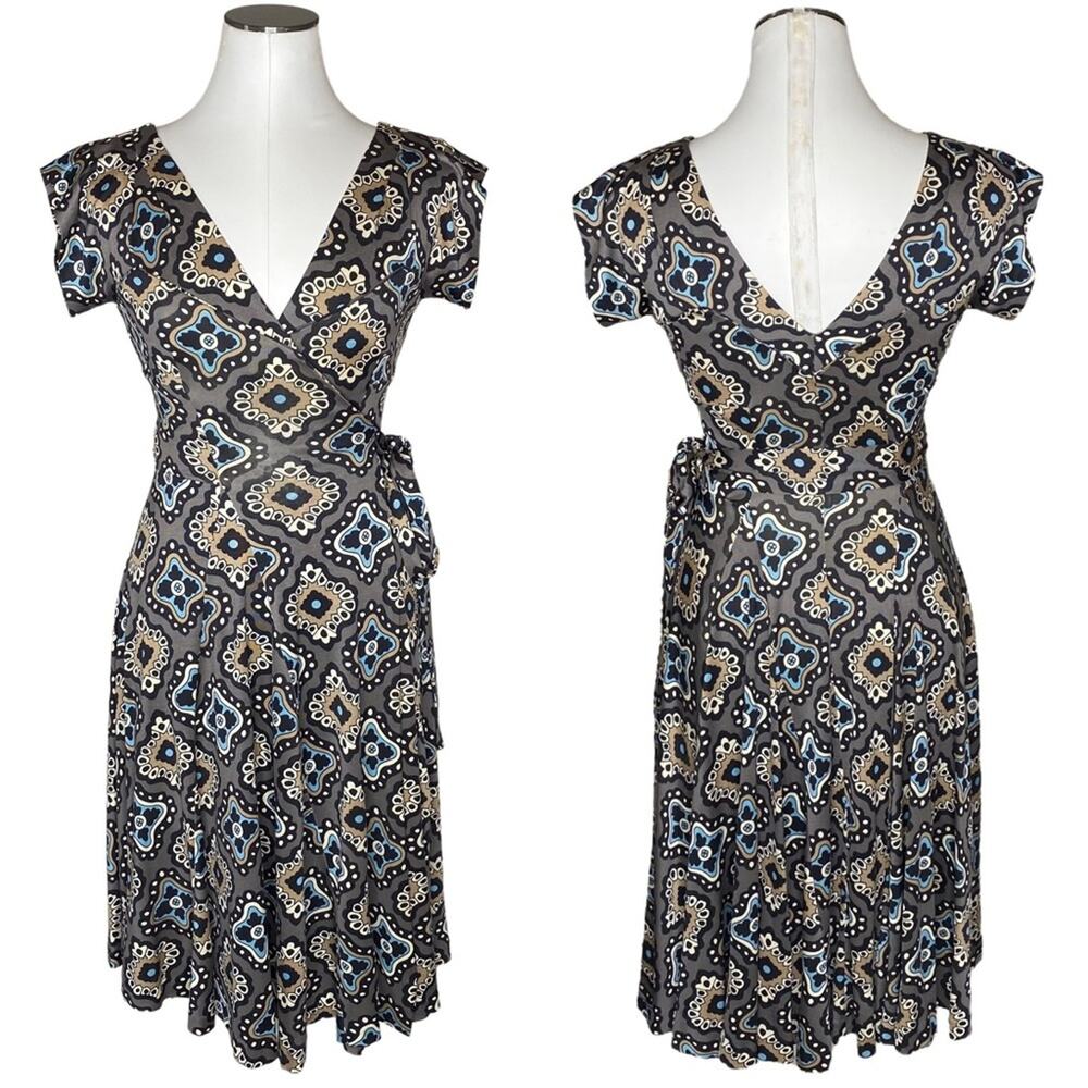 Diane Von Furstenberg Heerlen Wrap Dress size 2